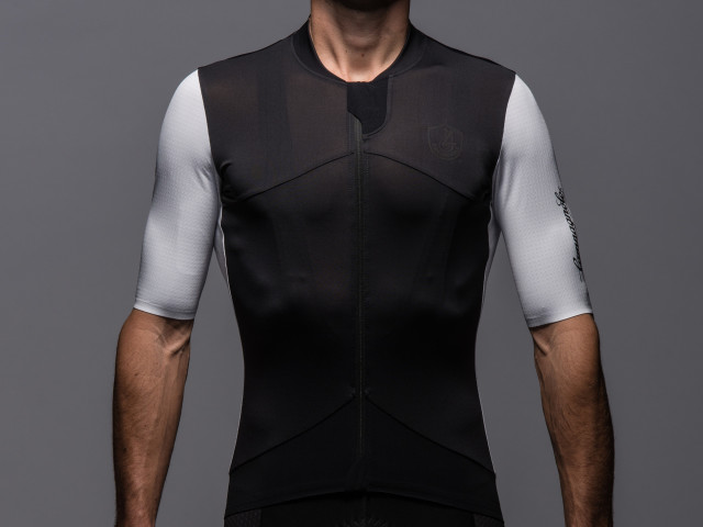 Campagnolo サイクルジャケット 黒S 新品未使用 CAMPAGNOLO カンパニョーロ BECOME SPEED UNISEX JACKET