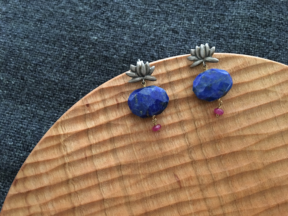 Lotus ×　　lapis lazuli ×　ruby agate ＊　pierce ( P34 )