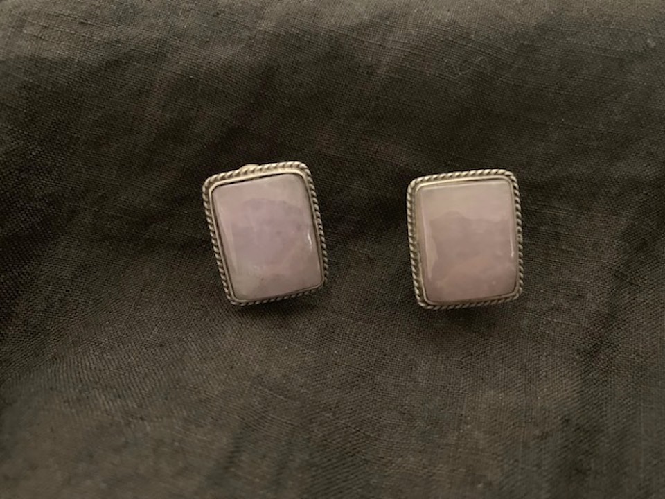 ピアス／紫・ラベンダー色ヒスイ | 糸魚川翡翠工房こたき