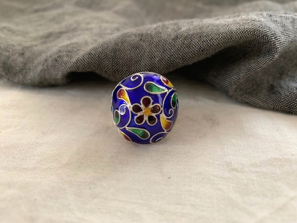 美術品 銀 シルバー 赤 鶴と花の模様 韓国 七宝 花咲し指輪 銀燭 ぎんしょく 和柄 和風 アクセサリー シルバー