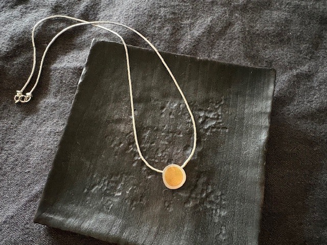 Silver×18K coat ＊円ペンダントネックレス by 無形文化財作家作品（n206）