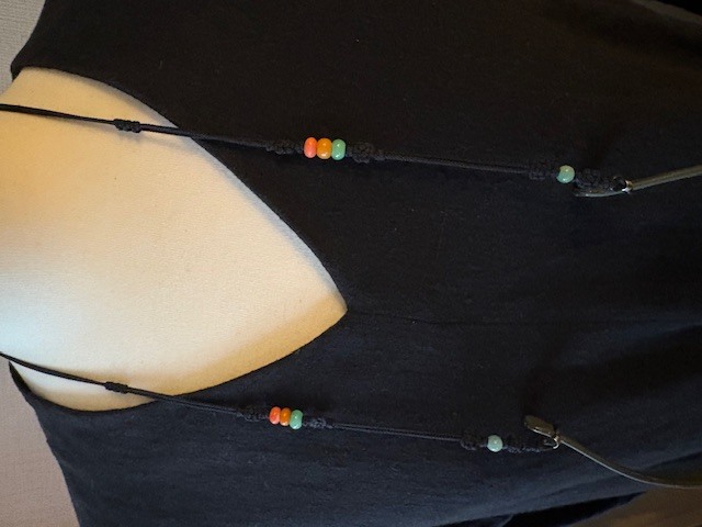 琥珀＊翡翠＊珊瑚＊silkメドゥプ＊　 メガネストラップ　（GL12-tami )