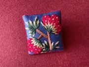 国際刺繍院 ＊ 韓国伝統刺繍＊シルク刺繍の花ブローチ＊小（B279）