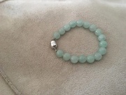 Blue jade 　　＊　１０ミリ　玉　＊　ブレスレット　（　B737 )