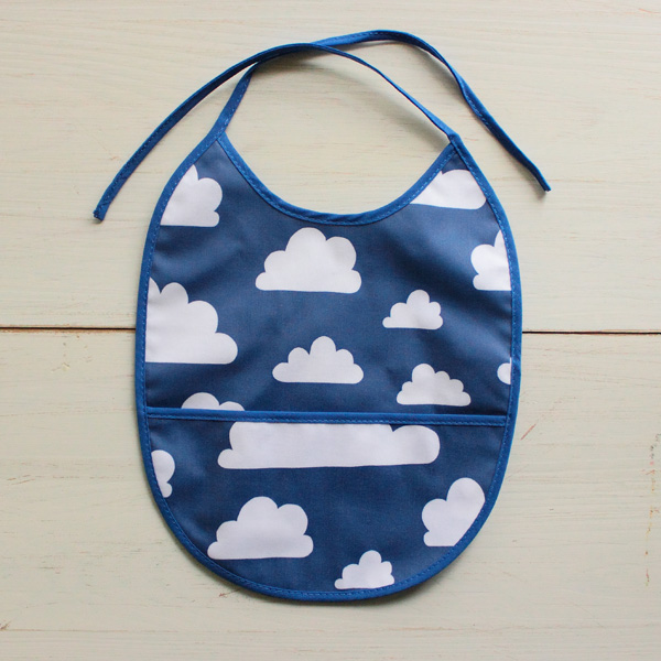 FARG&FORM/フェルグ＆フォルム/CLOUDS(雲柄)/ビブ・スタイ/ブルー