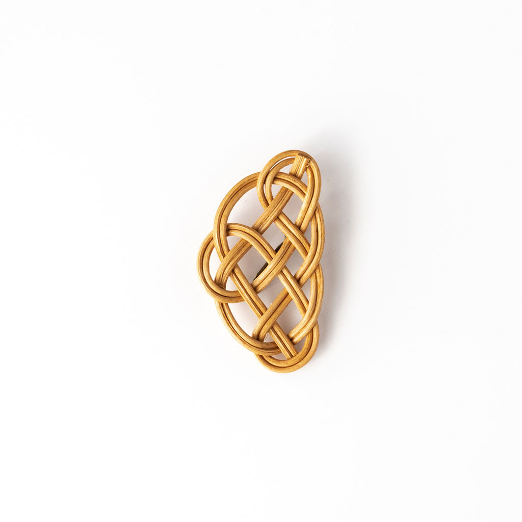 kuroshiro works｜ラタン ブローチ 三角