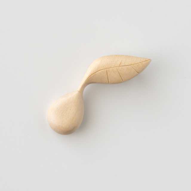 【個別販売】ao11｜ブローチ 白い実