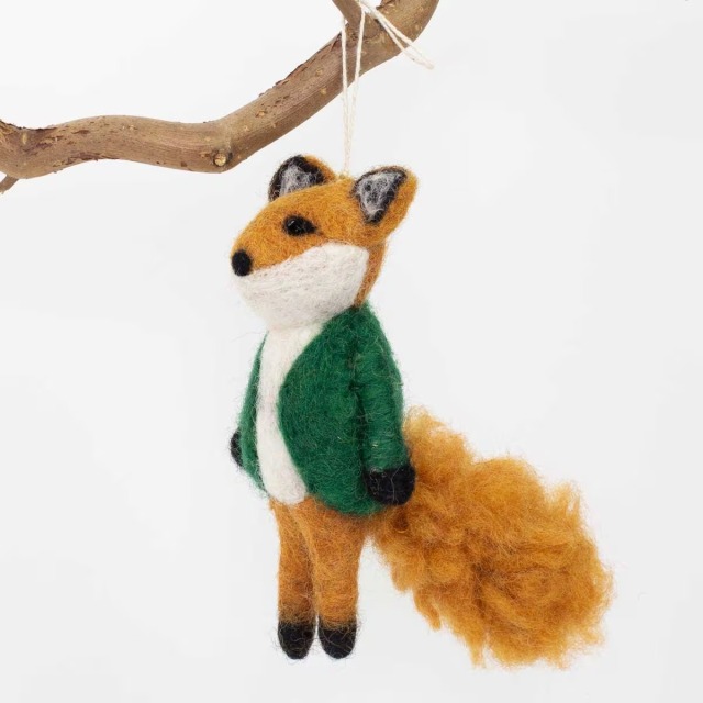 A WORLD OF CRAFT｜オーナメント 03 FOX IN GREEN JACKET