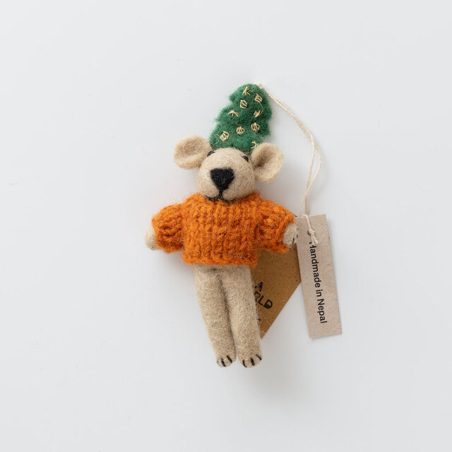 A WORLD OF CRAFT｜オーナメント 09 BEAR WITH CHRISTMAS TREE HAT