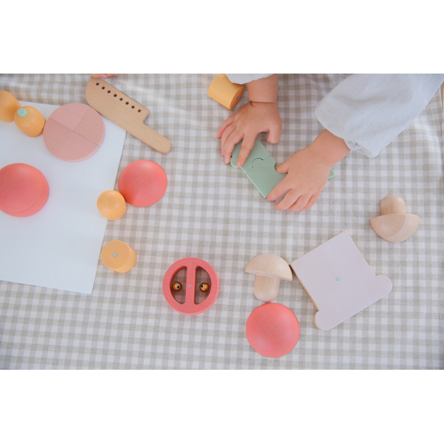 dou?/little chef（型はめ＆ままごと）