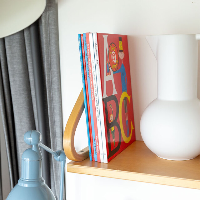 ABC アルファベットわらべ歌絵本 ＜スウェーデン語版＞