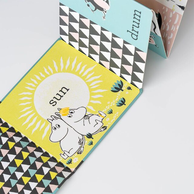 ムーミンベビーブック Moomin Baby Words Tummy Time ＜英語版＞
