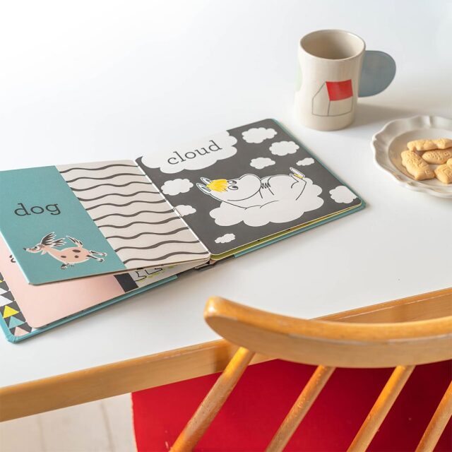ムーミンベビーブック Moomin Baby Words Tummy Time ＜英語版＞