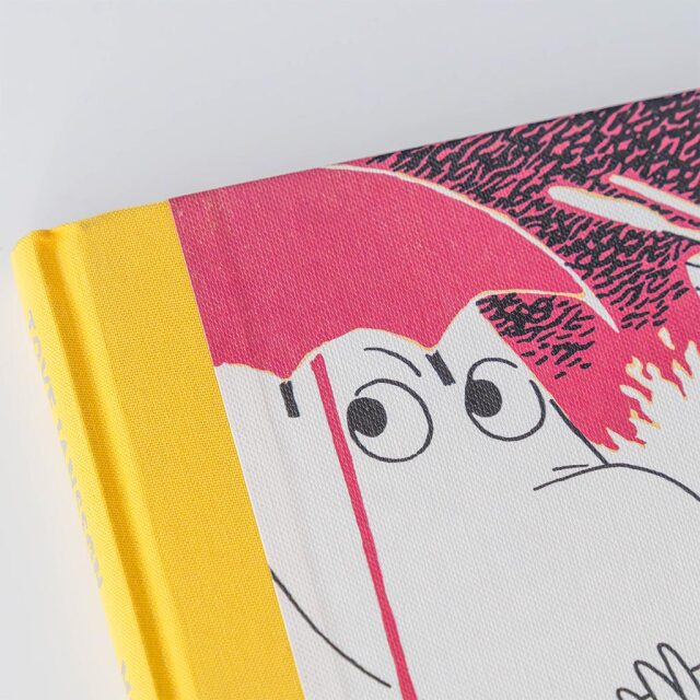 ムーミンコミック Moomin Vol.4 The Complete Tove Jansson Comic Strip（イエロー）＜英語版＞