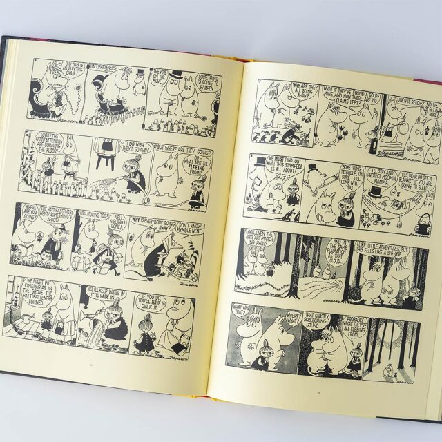 ムーミンコミック Moomin Vol.4 The Complete Tove Jansson Comic Strip（イエロー）＜英語版＞