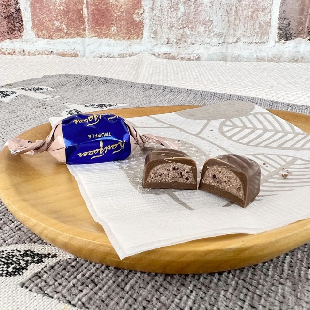 Fazer ファッツェル｜KarlFazer クリスピートリュフチョコレート（ボックス／250g）