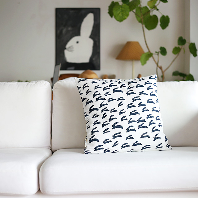 Fine Little Day/ファインリトルデイ/クッションカバー/RABBIT COMFOTA