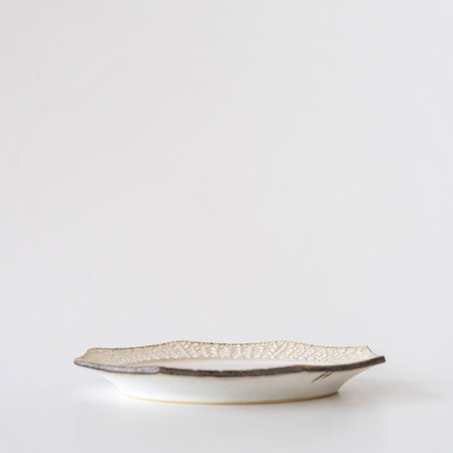 はしもとさちえ｜ハチカクプレート小（lace）