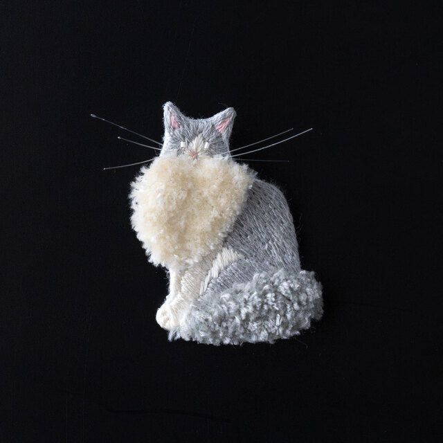 【個別販売】いとのきのした｜手刺繍ブローチ 猫ミニ