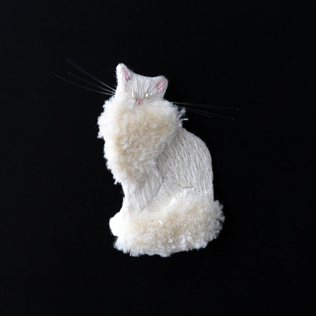 【個別販売】いとのきのした｜手刺繍ブローチ 猫ミニ