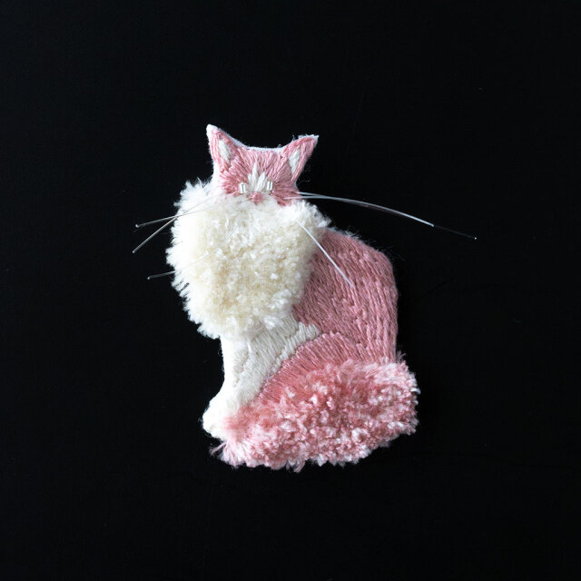 【個別販売】いとのきのした｜手刺繍ブローチ 猫ミニ