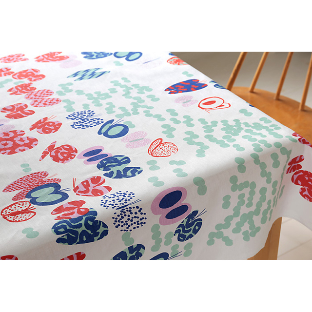 Kauniste/カウニステ/ファブリック（幅75cm×長さ50cm単位で切り売り）/ペルホネン（レッド）