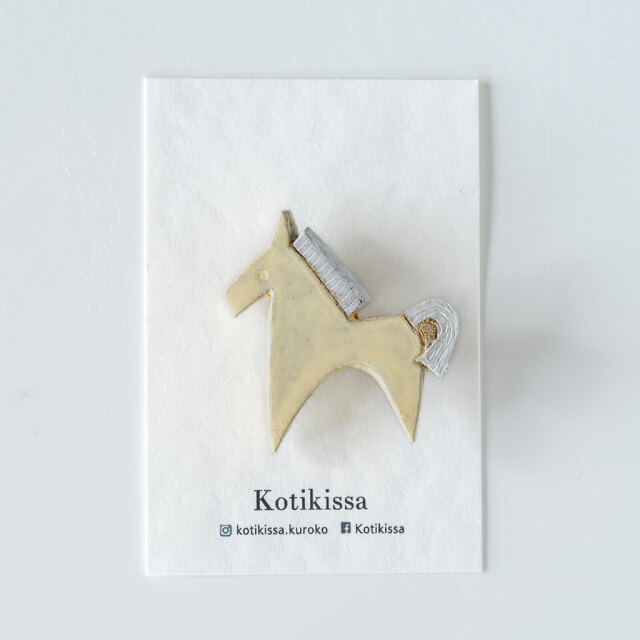 Kotikissa｜ブローチ 木馬