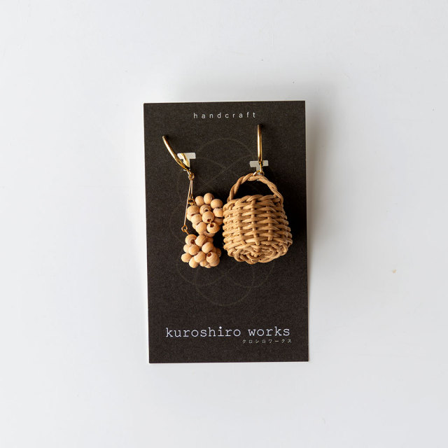 kuroshiro works｜ラタン イヤリング 木の実を摘みに COMFOTA 北欧雑貨店