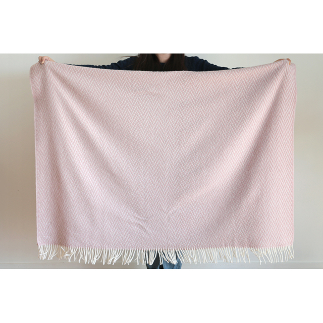 Lapuan Kankurit CORONA ブランケット　ピンク LAPUAN KANKURIT ラプアンカンクリ BLANKET CORONA (GY-ROSE)ー