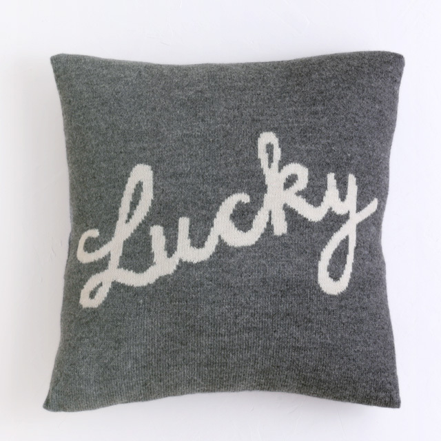 LUCKYBOYSUNDAY/ラッキーボーイサンデー/クッションカバー（50cm）/Lucky（グレー）
