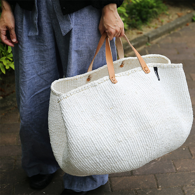 Mifuko/Kiondoバスケット(XXL)[革ハンドル付き](ホワイト)