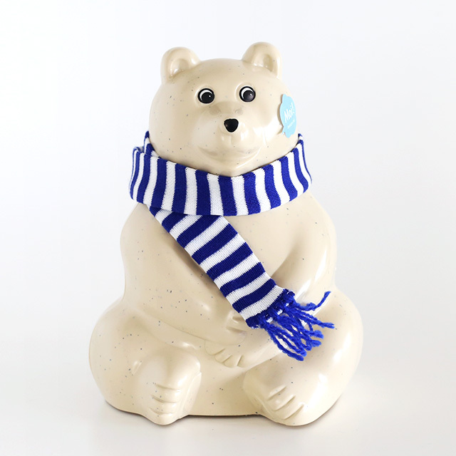 【2025年限定】しろくま貯金箱｜ブルーボーダーマフラー付き Polar Bear Money Box