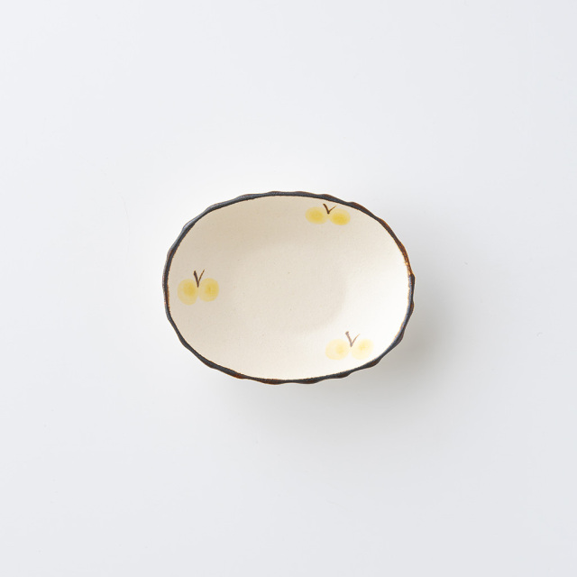 アトリエ モノラー｜ちょうちょ楕円高台小皿