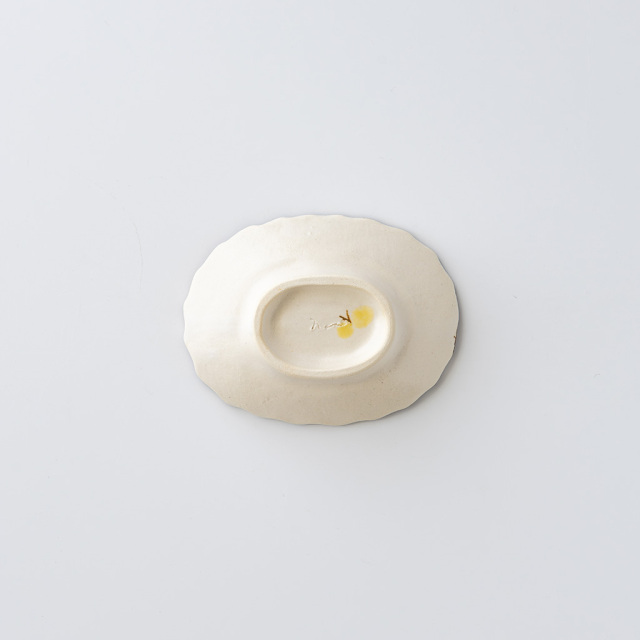 アトリエ モノラー｜ちょうちょ楕円高台小皿