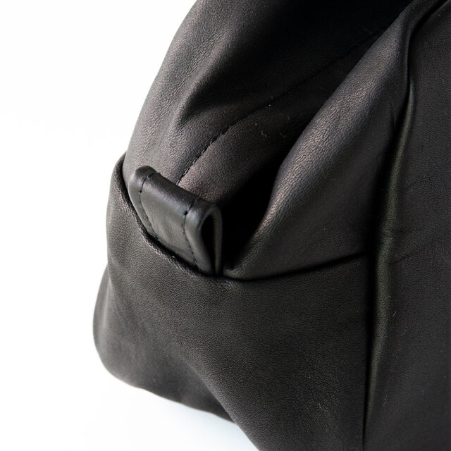 作家物オドodd ファスナーの無いボストン A4対応 leather 美品 作家物オドodd ファスナーの無いボストン A4対応 leather 美品