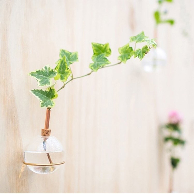 scandinaviaform/スカンジナビアフォルム/Glasilium Vase 壁掛け用真鍮ブラケット