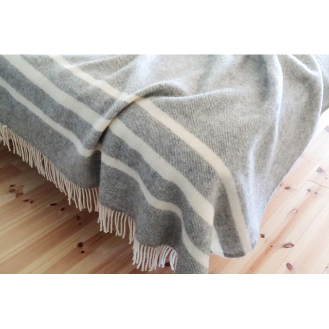 Silkeborg/シルケボー/スローブランケット/ボーダー(グレー×ホワイト