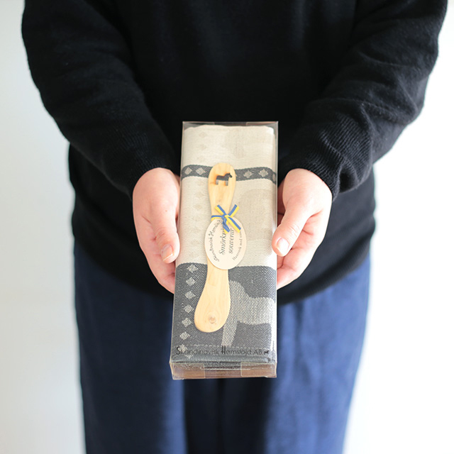 Skandinavisk Hemslojd/スカンジナビスク・ヘムスロイド/キッチンタオルとバターナイフのセット(全3色)