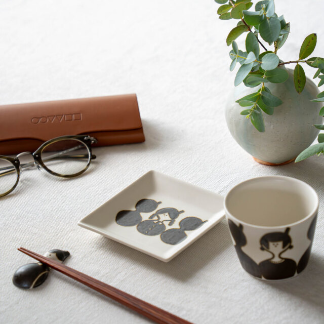 すこし屋｜ひょうたんfamily しかく皿 COMFOTA 北欧雑貨店