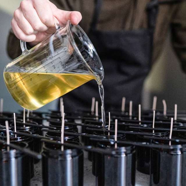 TORPLYKTAN/トープリュクタン/アロマキャンドル/マッサージキャンドル