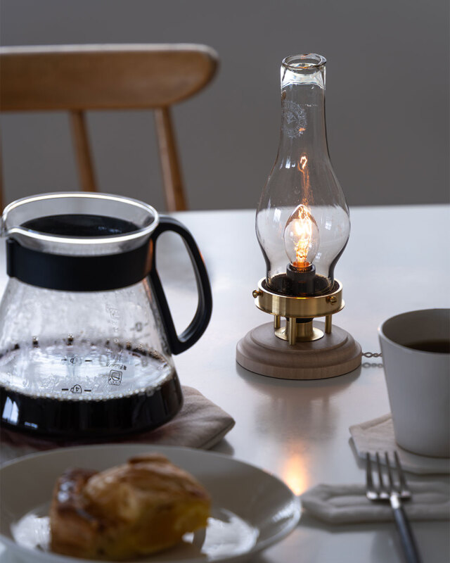 vickey’72｜wired lantern