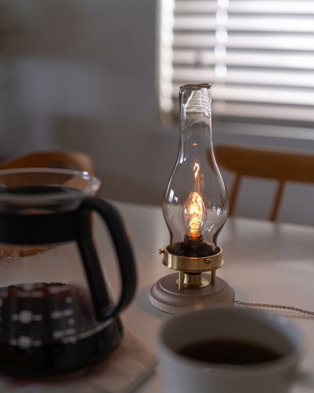 vickey’72｜wired lantern