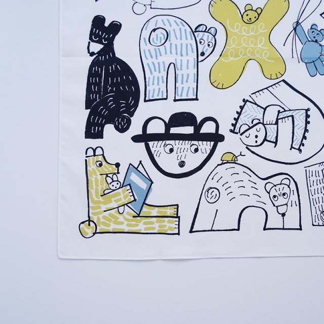 yamyam PRODUCTS|ハンカチ KUMA