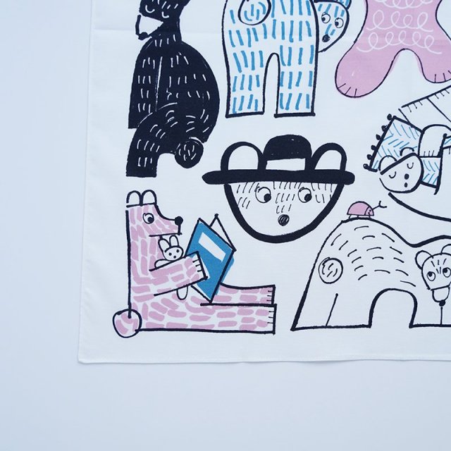 yamyam PRODUCTS|ハンカチ KUMA