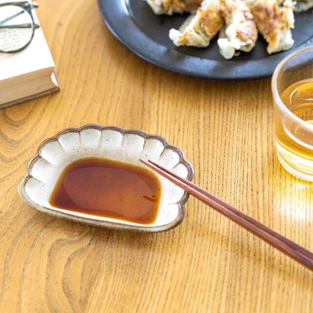 有名な高級ブランド よしざわ窯｜餃子の小皿 COMFOTA 北欧雑貨店 皿・プレート