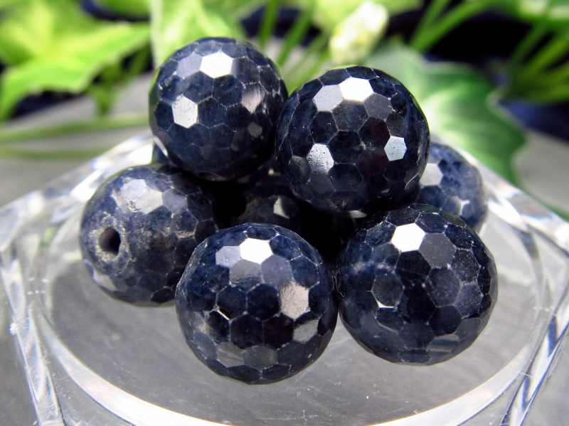 現品の18粒 1粒売り 3A サファイア ミラーカット ビーズ 10.5mm-11mm×18珠 蒼玉 勝利を呼ぶ石 9月の誕生石 極上天然石 バラ珠売り スリランカ産 tu-