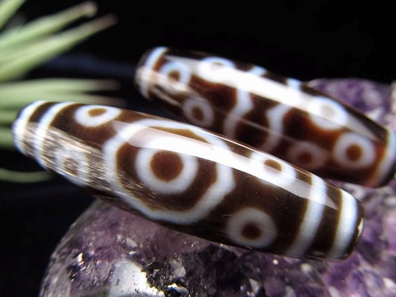 A至純天珠 十一眼天珠 じゅういちがんてんじゅ サイズ:約37mm-40mm 1個売り 極上 天然石 ビーズ パワーストーン te-p パワーストーン 天然石