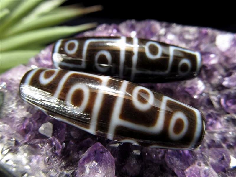 A至純天珠 十二眼天珠 じゅうにがんてんじゅ サイズ：約38ミリ 1個売り 極上 天然石 ビーズ パワーストーン te-p パワーストーン 天然石