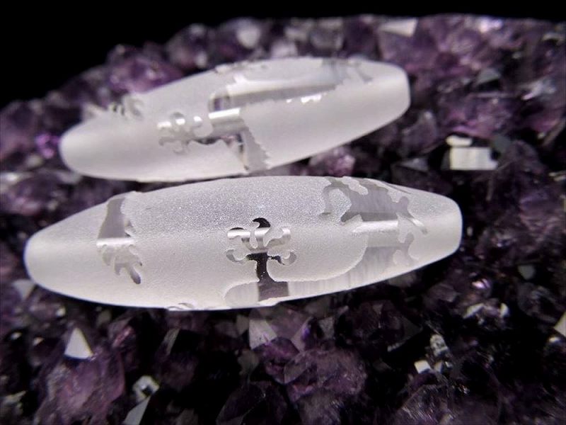 水晶天珠 五本爪 龍神天珠 ごほんづめ りゅうじんてんじゅ 最大長さ約36mm-37mm前後 1個売り 風水開運・諸運隆盛・権力掌中・富財獲得 クリスタル製