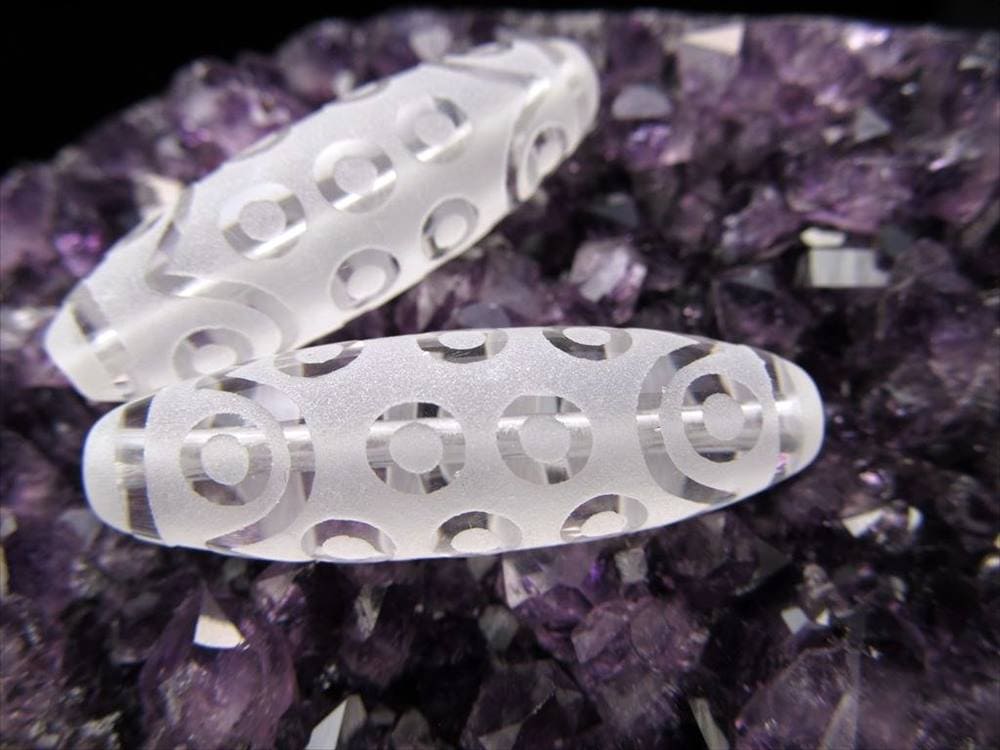 水晶天珠 二十一眼天珠 にじゅういちがんてんじゅ 最大長さ約37mm前後 1個売り 困難克服・願望実現・福運招来 クリスタル製 パワーストーン 天然石